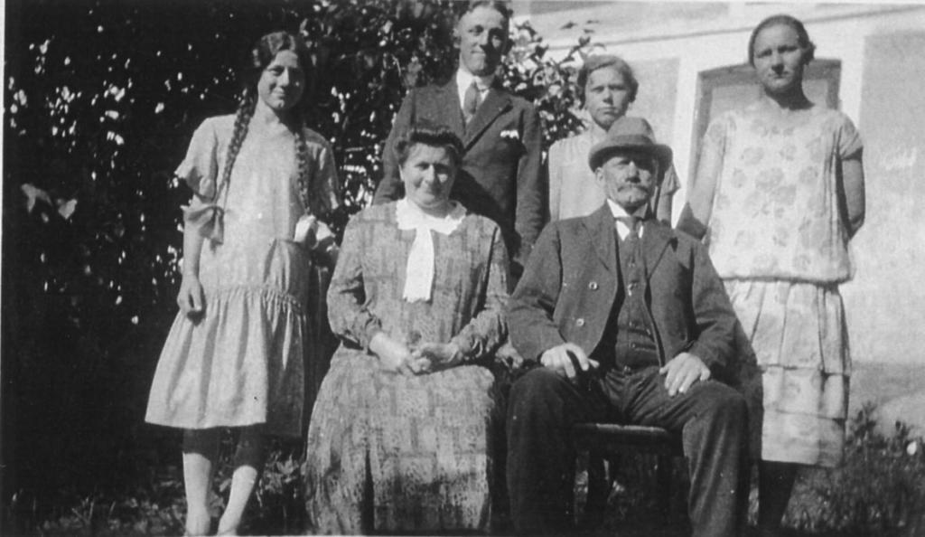 Familie des Bauern Wilhelm Schiemann